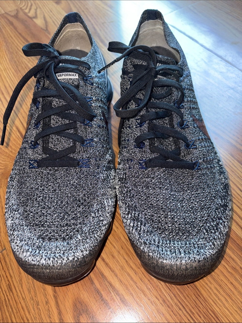 Nike VaporMax Flyknit Men's Athletic Shoes in Black and Gray